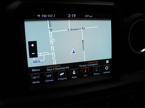 Used 2022 Jeep Wrangler Unlimited Sahara w/ Cold Weather Group image 26