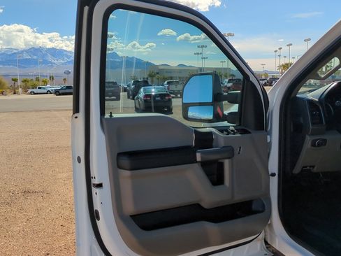Used 2019 Ford F250 XLT image 12