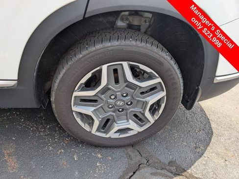 Used 2023 Hyundai Santa Fe Limited w/ Winter Weather Package AWD/4WD image 22