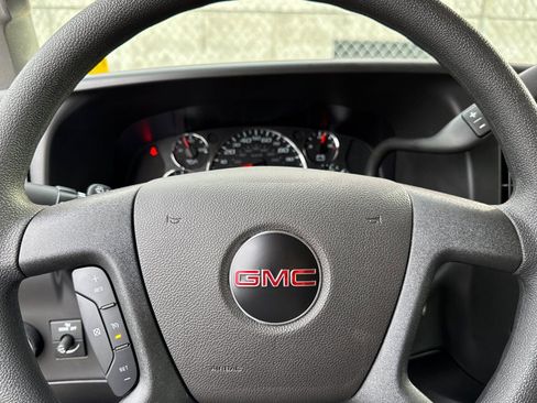 New 2025 GMC Savana 2500 w/ Driver Convenience Package image 22