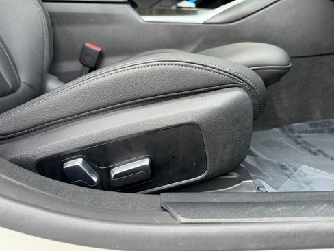 Used 2023 BMW i4 eDrive35 w/ Premium Package RWD image 35