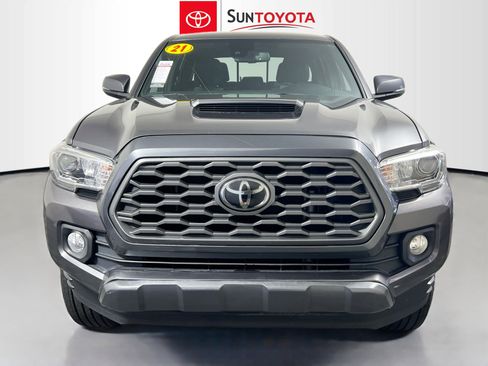 Used 2021 Toyota Tacoma TRD Sport RWD image 7
