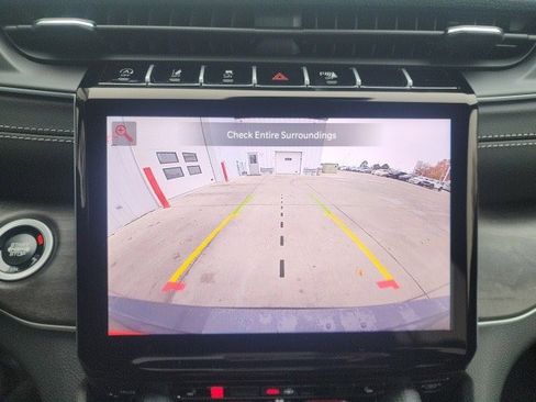 New 2025 Jeep Grand Cherokee L Limited image 4