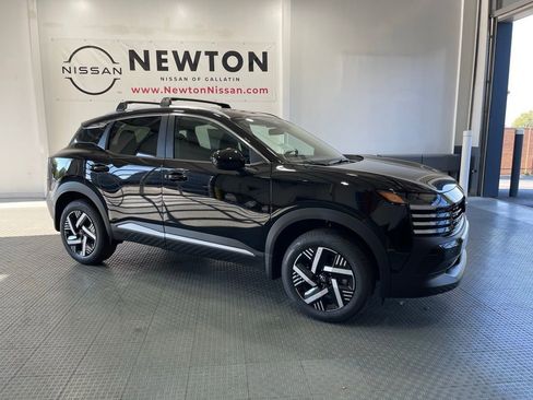 New 2026 Nissan Kicks SV w/ SV Premium Package image 1