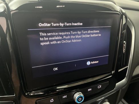 Used 2023 Chevrolet Traverse LT FWD image 21