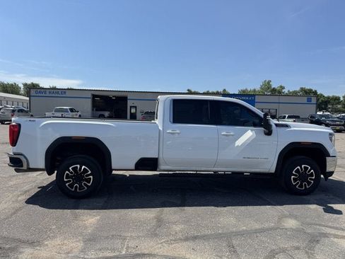 Used 2020 GMC Sierra 3500 SLE w/ SLE Convenience Package AWD/4WD image 9