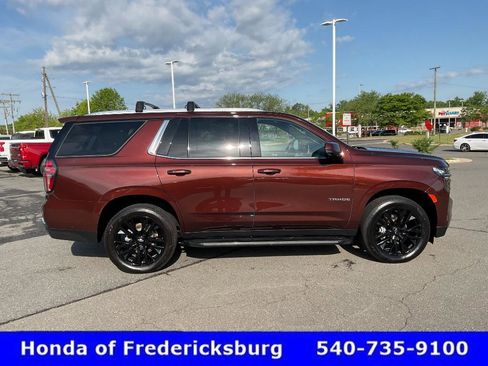 Used 2022 Chevrolet Tahoe LT w/ LT Signature Plus Package AWD/4WD image 6