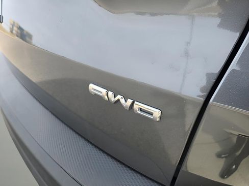 Used 2025 Ford Escape ST-Line image 10