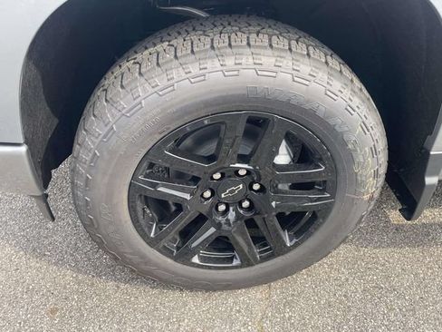 New 2026 Chevrolet Silverado 1500 Custom w/ Turbomax Blackout Package AWD/4WD image 9