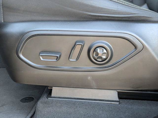 Certified 2025 Jeep Grand Cherokee Laredo RWD image 20