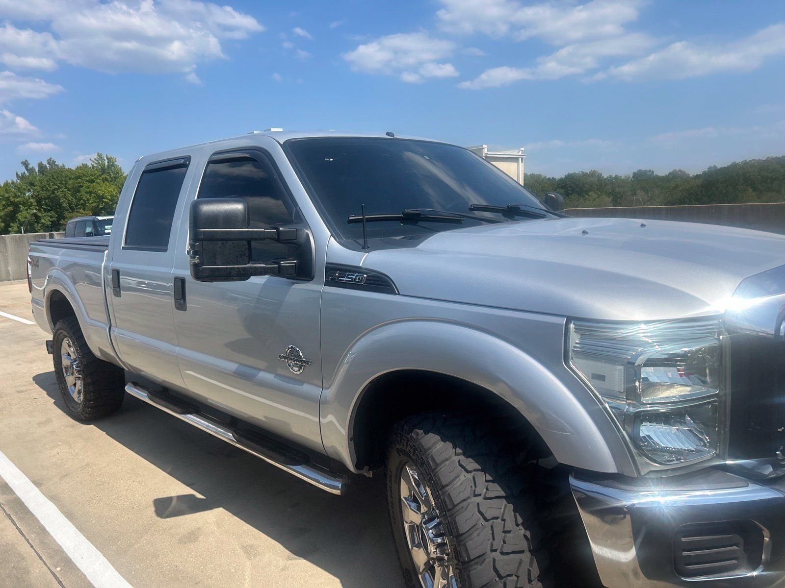 Used 2015 Ford F250 XL w/ Power Equipment Group AWD/4WD image 23