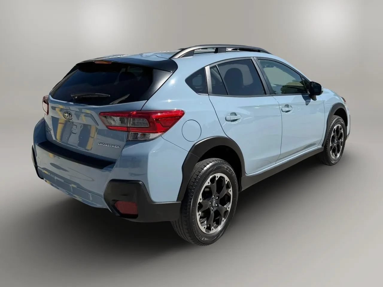 Used 2023 Subaru Crosstrek 2.0i Premium AWD/4WD image 9