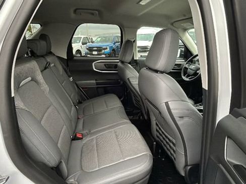Used 2025 Ford Bronco Sport Badlands image 13