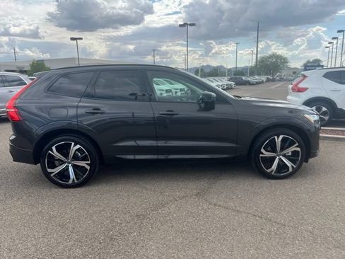 Used 2025 Volvo XC60 B5 Ultra w/ Protection Package Premier AWD/4WD image 8