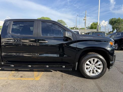 Used 2021 Chevrolet Silverado 1500 Custom AWD/4WD image 11