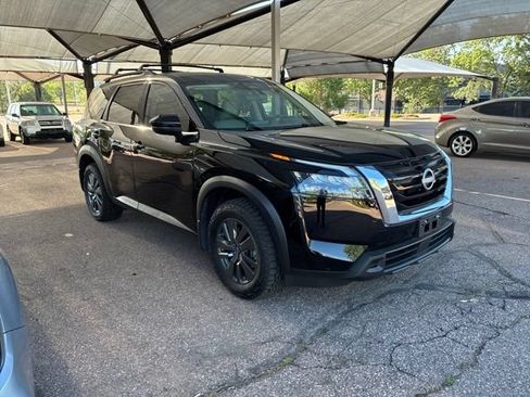 Used 2025 Nissan Pathfinder SV w/ Cargo Package AWD/4WD image 1