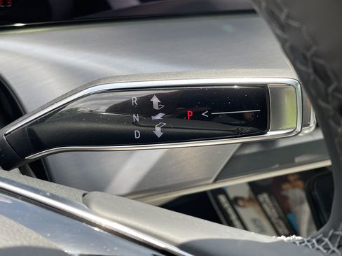 New 2026 Cadillac Vistiq Luxury image 27