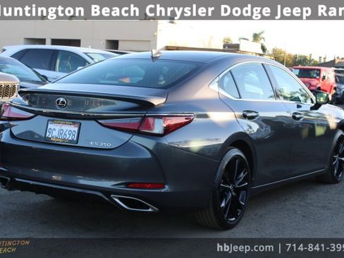 Used 2022 Lexus ES 350 F Sport image 5