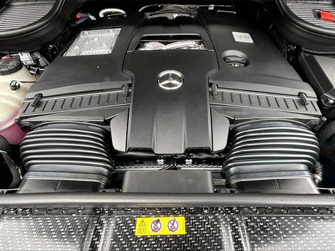 New 2025 Mercedes-Benz GLE 580 4MATIC image 11