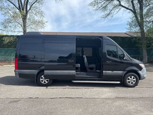 Used 2020 Mercedes-Benz Sprinter 2500 image 22
