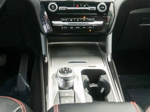 Used 2022 Ford Explorer ST-Line w/ Class IV Trailer Tow Package AWD/4WD image 17