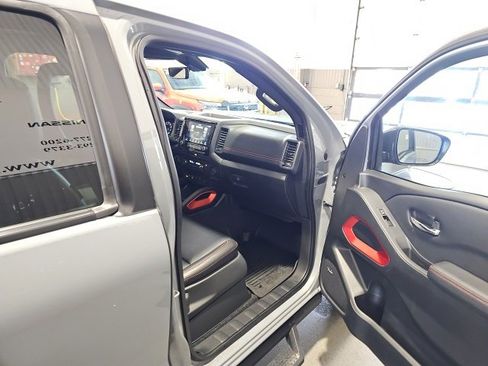Certified 2023 Nissan Frontier PRO-4X w/ Pro-4X Premium Package image 25