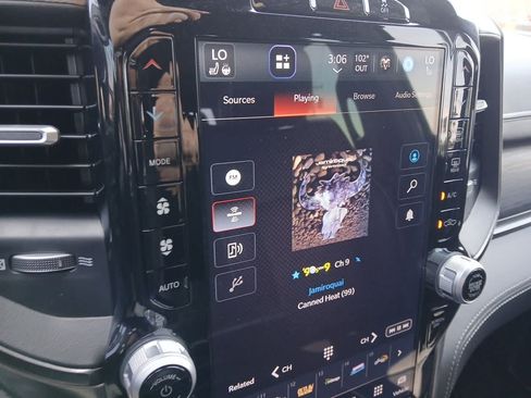 Used 2024 RAM 2500 Rebel w/ Level 2 Equipment Group AWD/4WD image 30