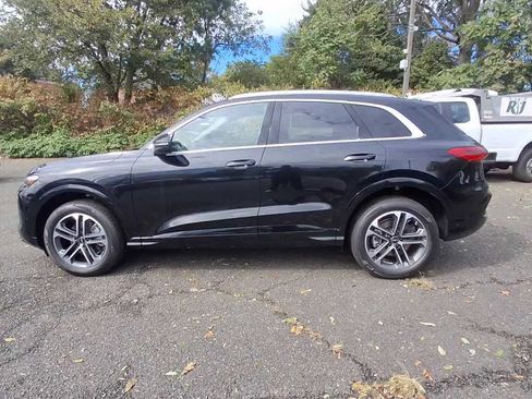 New 2025 Audi Q5 Premium image 5