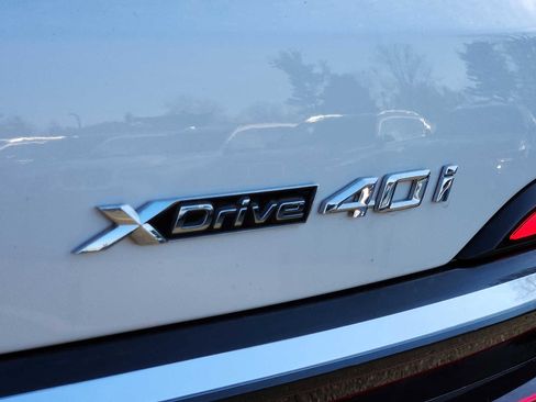 Certified 2024 BMW X7 xDrive40i w/ Executive Package image 29