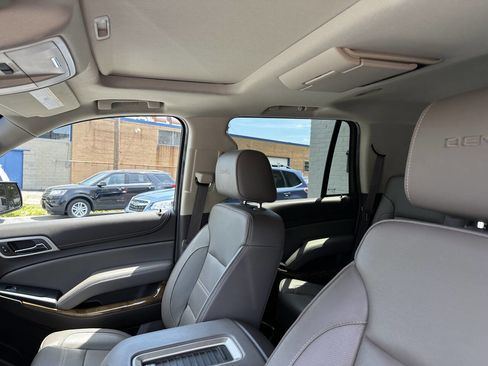 Used 2017 GMC Yukon Denali w/ Open Road Package AWD/4WD image 20