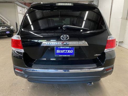Used 2011 Toyota Highlander Limited AWD/4WD image 4