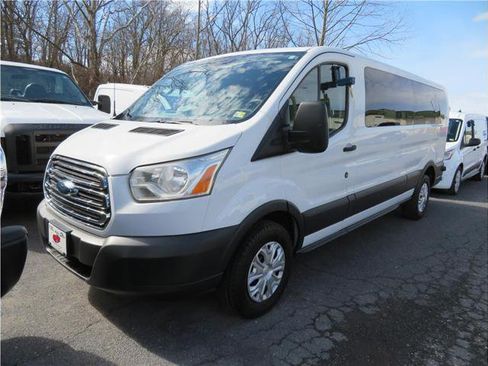 Used 2015 Ford Transit 350 XLT image 17