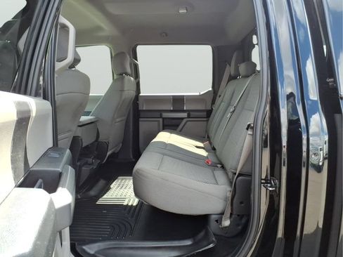 Used 2017 Ford F150 XLT AWD/4WD image 31