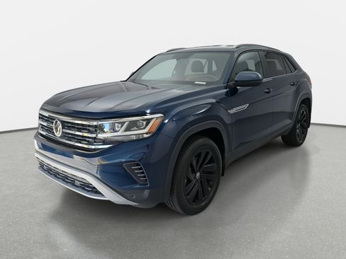 Used 2023 Volkswagen Atlas Cross Sport SE image 7