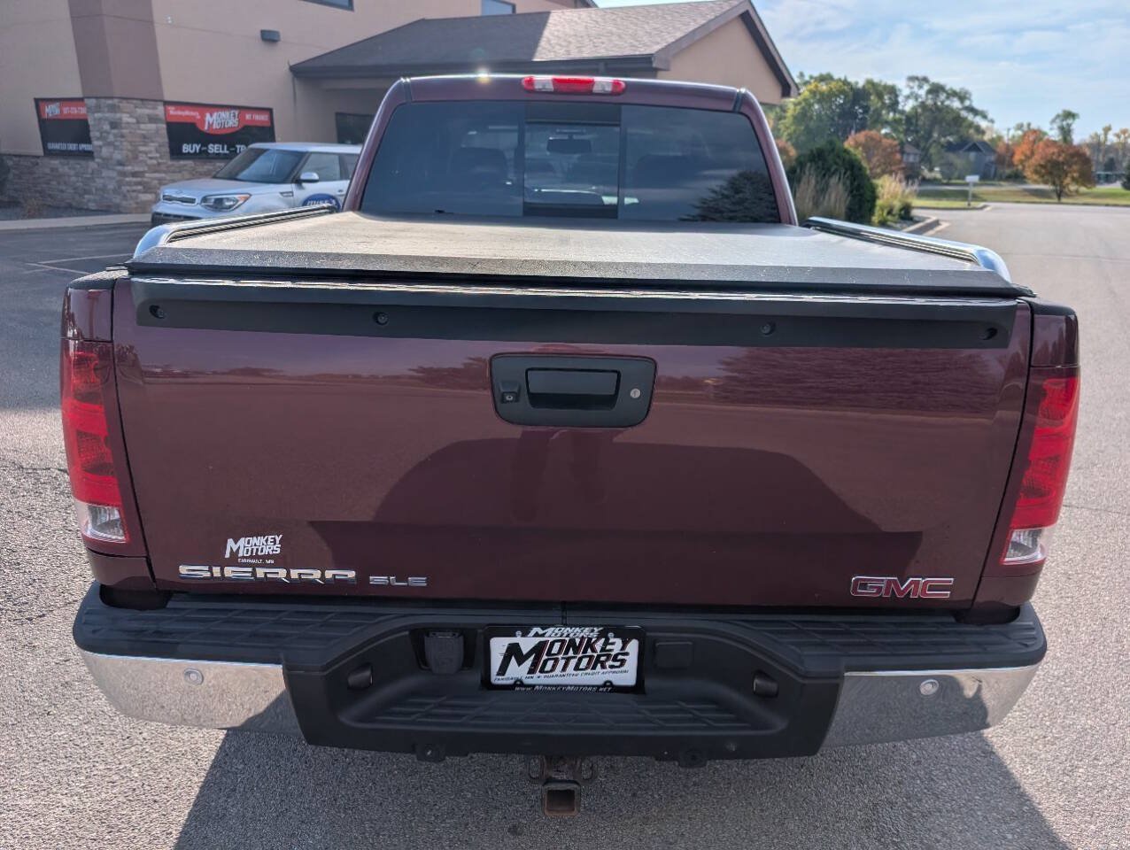 Used 2013 GMC Sierra 1500 SLE w/ Power Tech Package AWD/4WD image 8