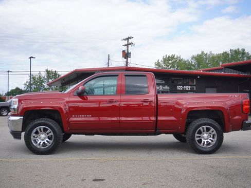 Used 2018 Chevrolet Silverado 1500 LT w/ All Star Edition AWD/4WD image 4