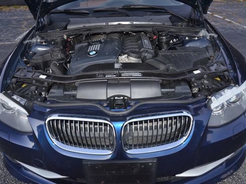 Used 2013 BMW 328i Convertible image 39