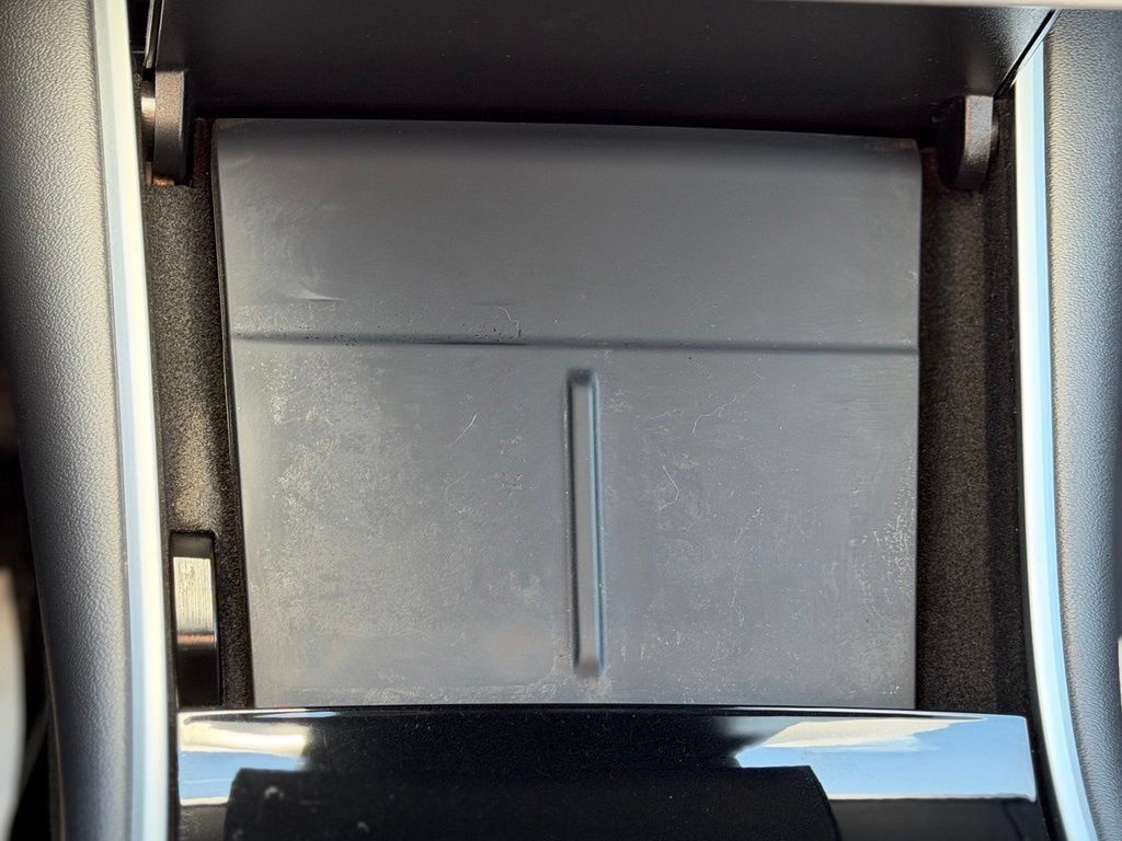 Used 2020 Tesla Model Y Long Range AWD/4WD image 14