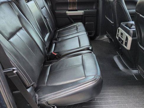Used 2019 Ford F150 Lariat w/ Equipment Group 502A Luxury AWD/4WD image 26