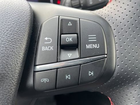 Used 2025 Ford Escape ST-Line w/ Tech Pack #1 image 21