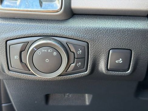 Used 2019 Ford Ranger XLT w/ Equipment Group 302A Luxury RWD image 29