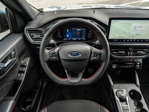 Used 2023 Ford Escape ST-Line w/ Tech Pack #1 FWD image 22