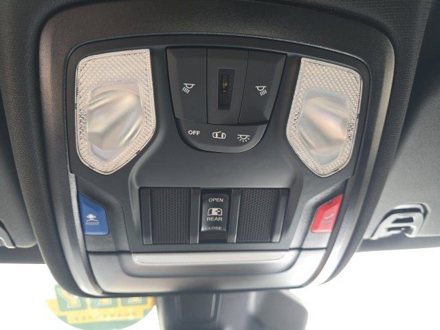 Used 2025 RAM 1500 Tradesman w/ Night Edition AWD/4WD image 23