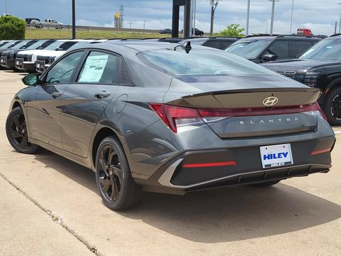 New 2026 Hyundai Elantra Sport FWD image 3