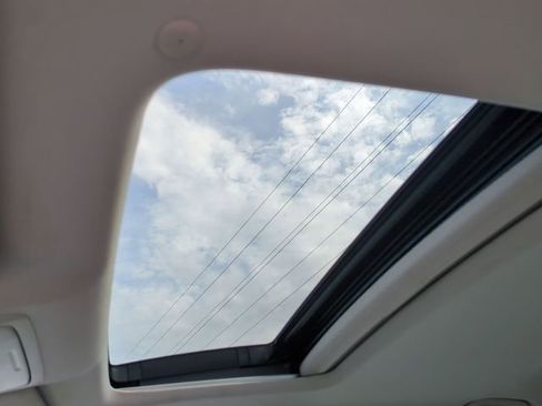 Used 2018 Honda Accord EX-L image 16