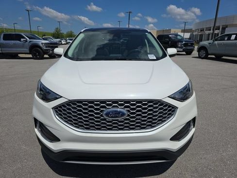 Certified 2023 Ford Edge SEL AWD/4WD image 8
