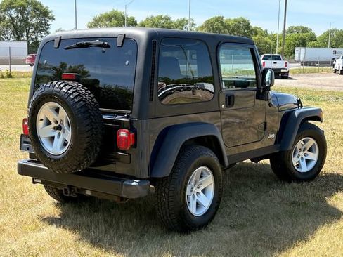 Used 2005 Jeep Wrangler Rubicon w/ Security Group AWD/4WD image 6
