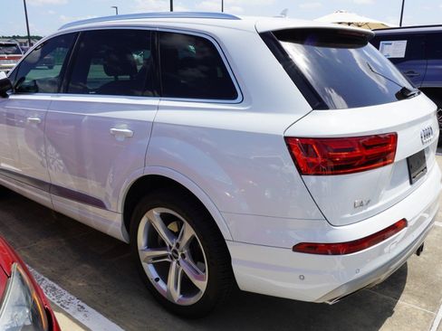 Used 2019 Audi Q7 3.0T Prestige w/ Prestige Package AWD/4WD image 8