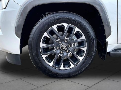 Used 2026 Toyota Sequoia Limited AWD/4WD image 11
