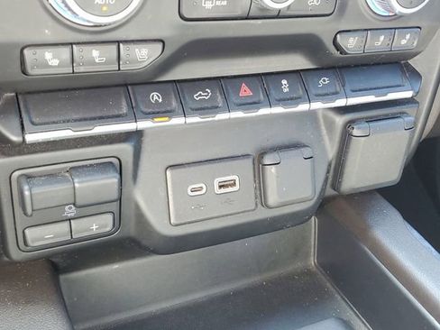 Used 2019 GMC Sierra 1500 SLT w/ SLT Premium Package AWD/4WD image 21